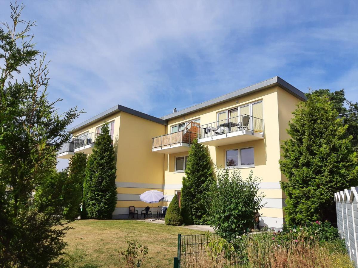 Ferienwohnung Fledermaus Gelbensande エクステリア 写真